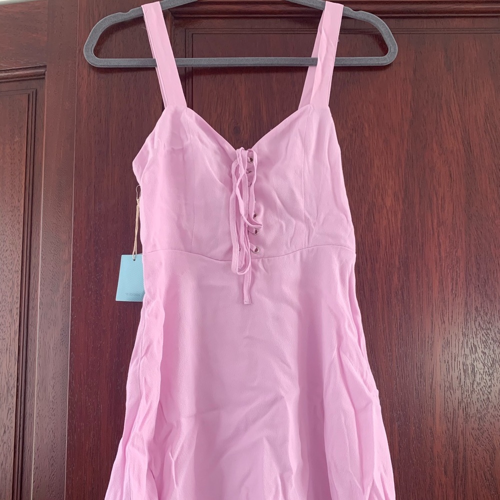 NEW W/ TAGS light purple lace-up dress
